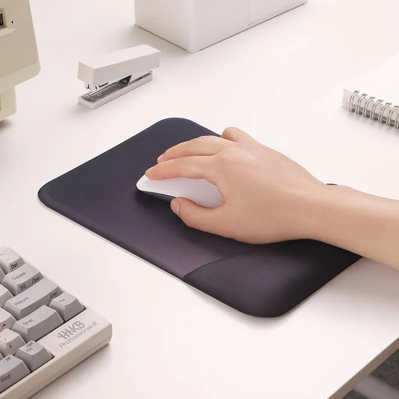 Square silicone gel wrist rest mouse pad with cloth surface and non-slip base