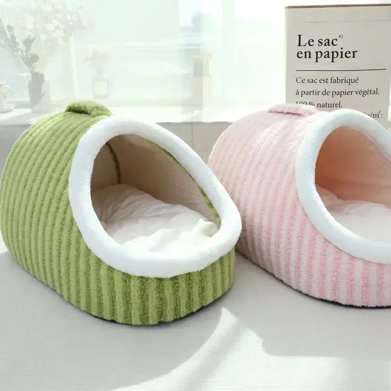 Thickened 3D striped pet bed with removable sponge cushion in blue colour for dogs and cats