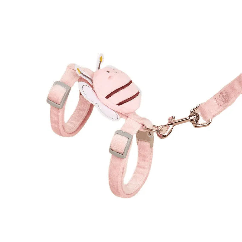 Pink adjustable cat leash with teddy bear and bee shapes on a polyester rope.