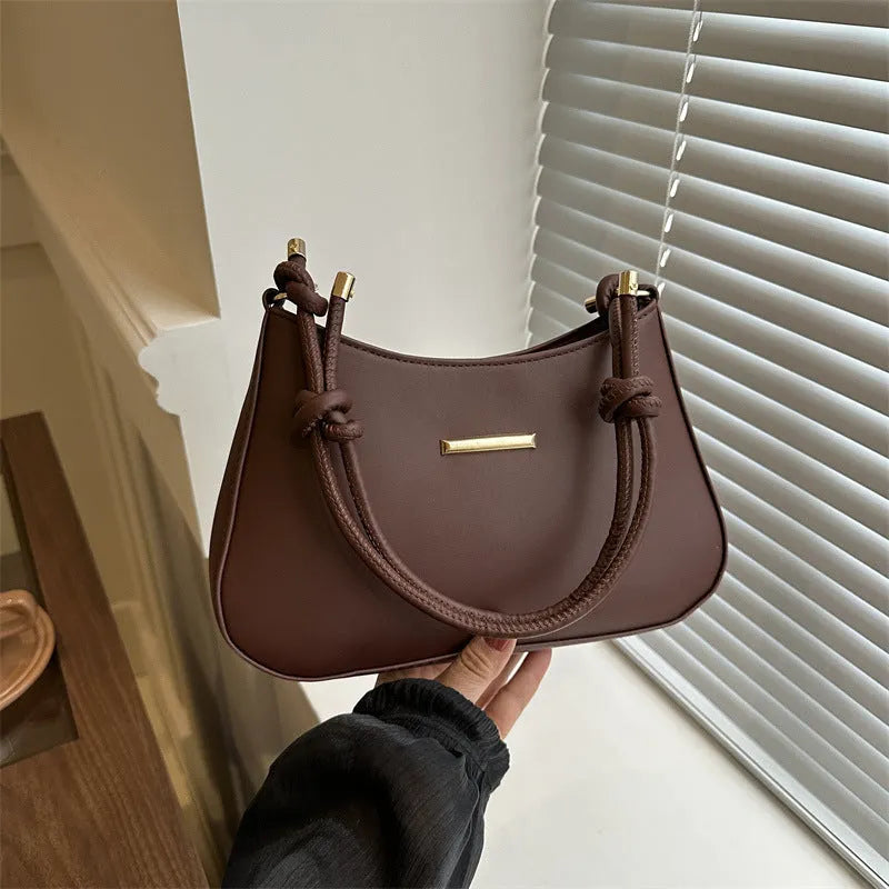 Women's high-end hand-held small square bag in PU leather with horizontal square shape and single shoulder strap