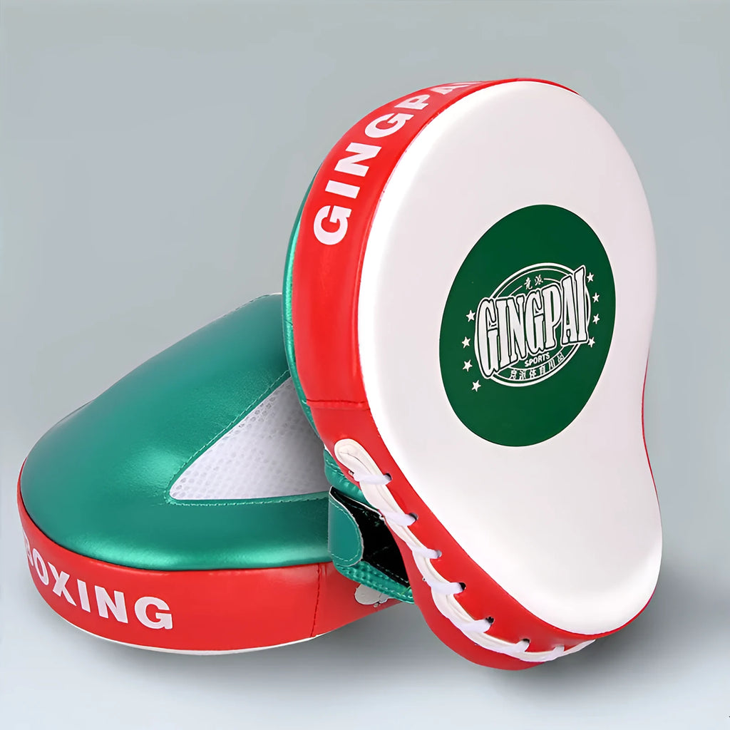 Vertical hanging PU leather boxing training target in gold or green colour with hanging rope