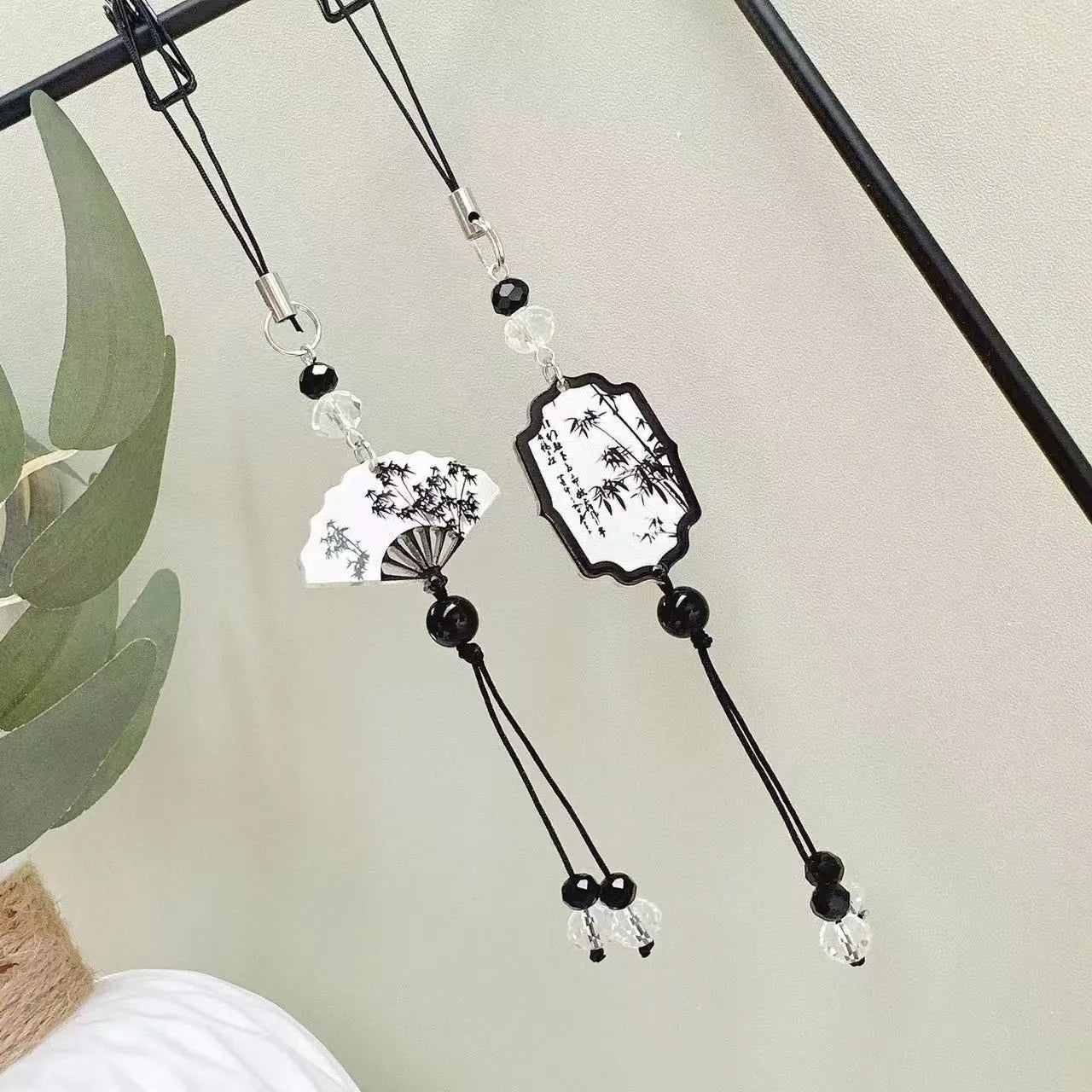 Guofeng Chinese style beaded keychain with detailed plant and flower pattern in Fan or Poetry colour.