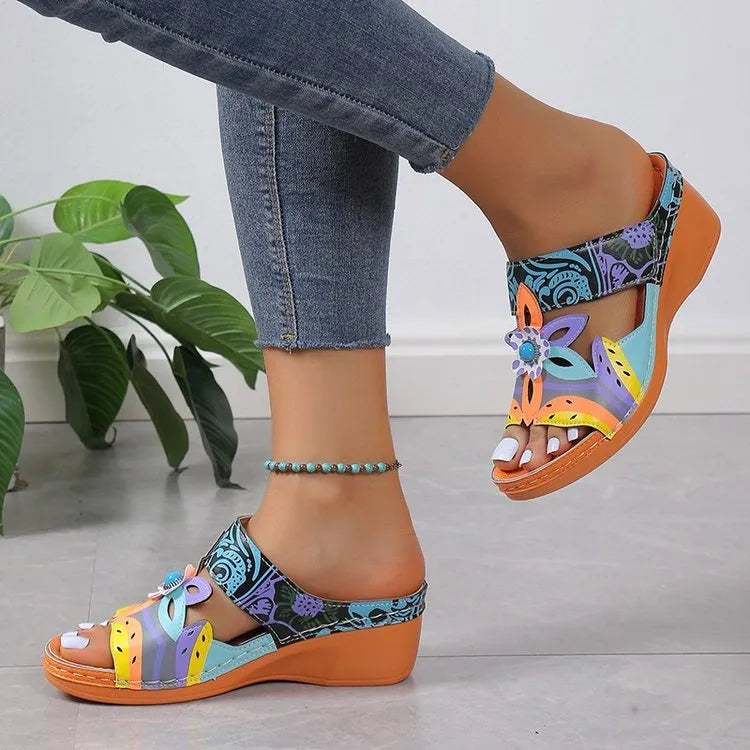 Leather colour block sandals with round toe design in European ethnic style