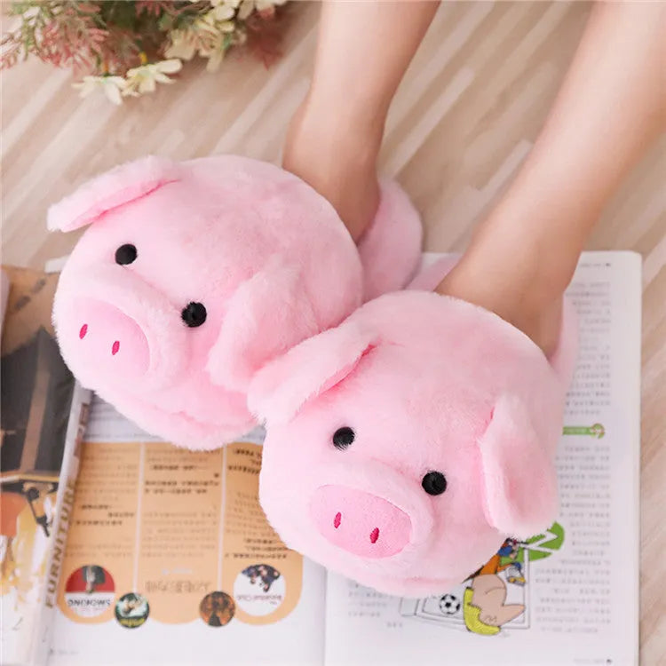 Pink pig-shaped slippers with short plush material and PP cotton filling