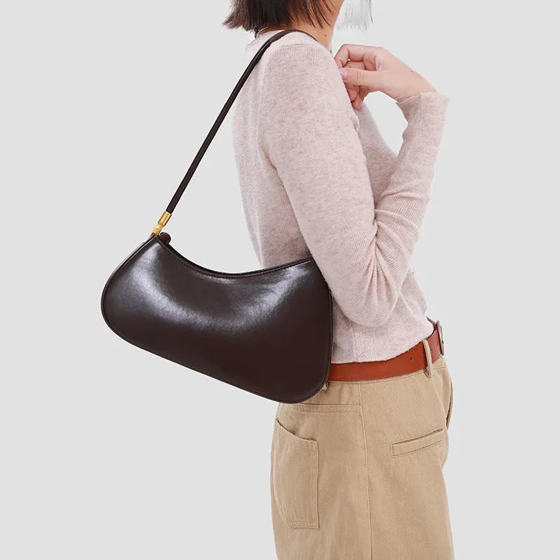 Women's retro oval underarm bag in street trend style with internal zipper compartment