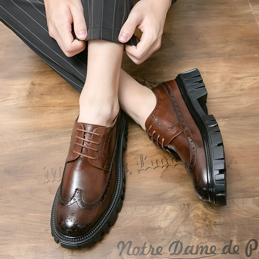 Men's black and brown artificial PU brogue business shoes with round toe on a white background.