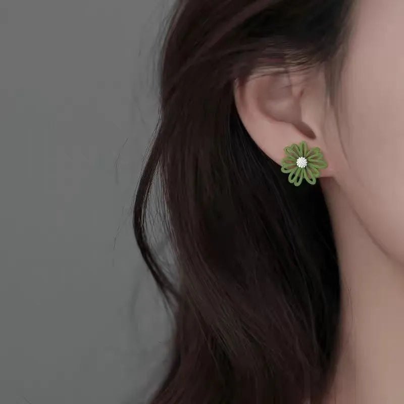 Women's alloy flower earrings in blue and orange, white and green, or yellow and white colour combinations