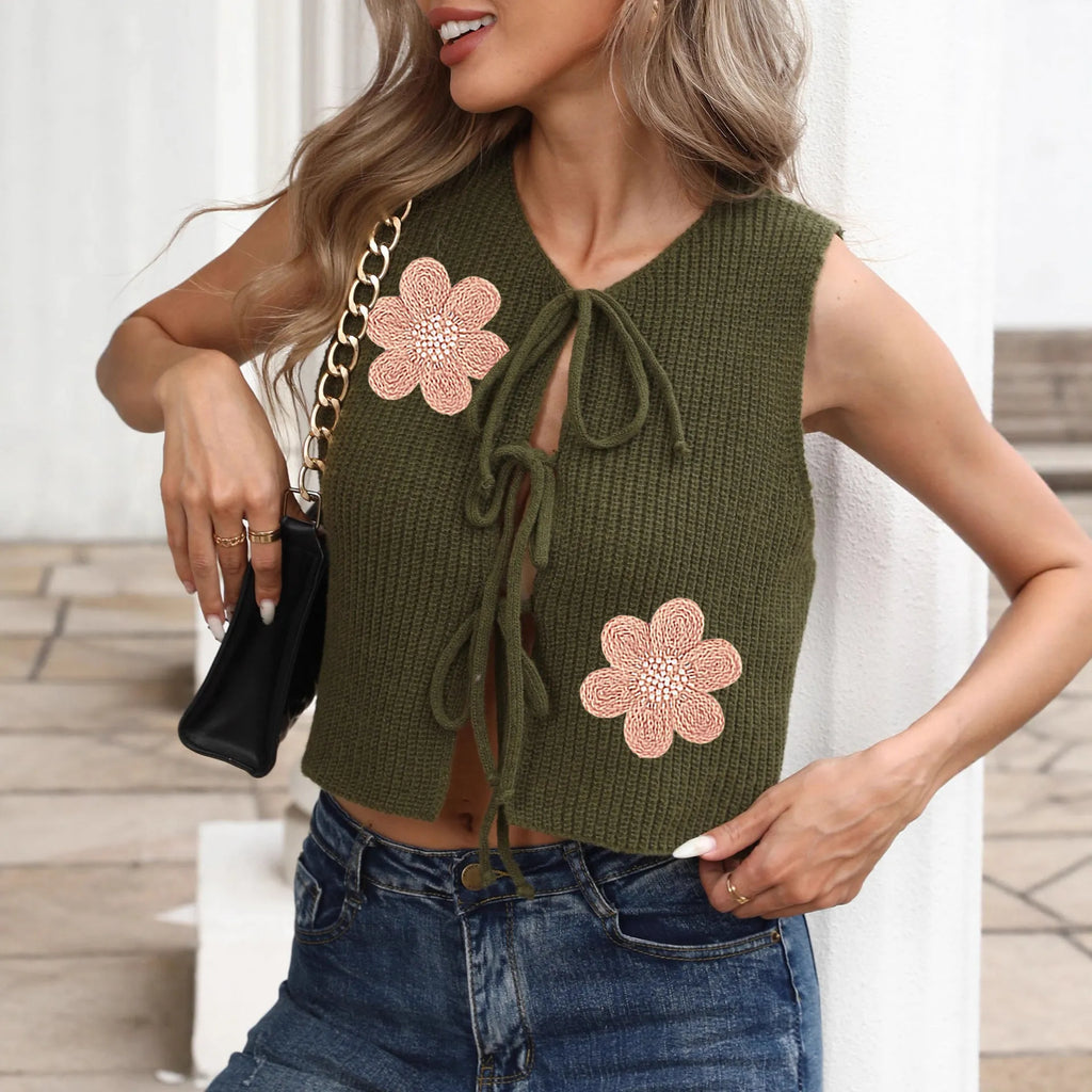 Ladies' sleeveless vest cardigan with lace-up front closure and deer plush polyester fabric in floral pattern
