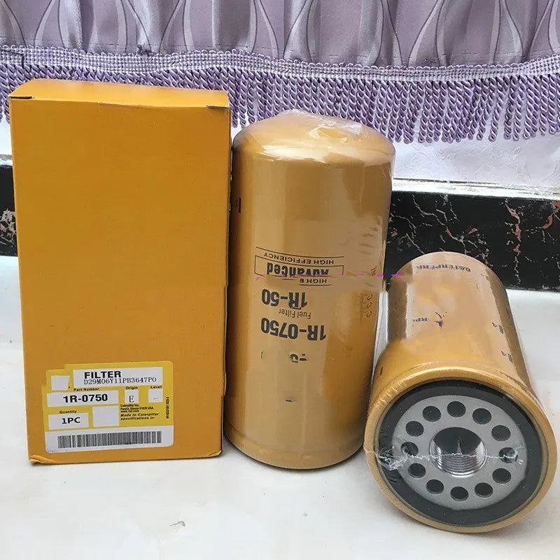 1R-0750 fuel filter element with specialist filter paper construction