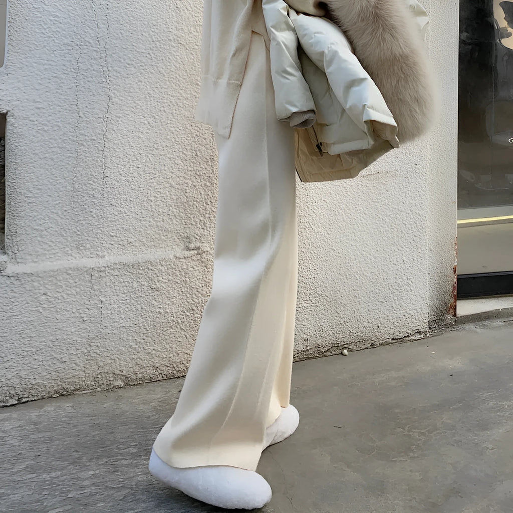 Women's super thick knitted wide-leg trousers in high-waist dropping design available in four colours