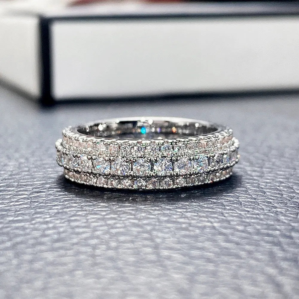Geometric triangle zircon inlay ring on a copper band in a unisex design for proposals.