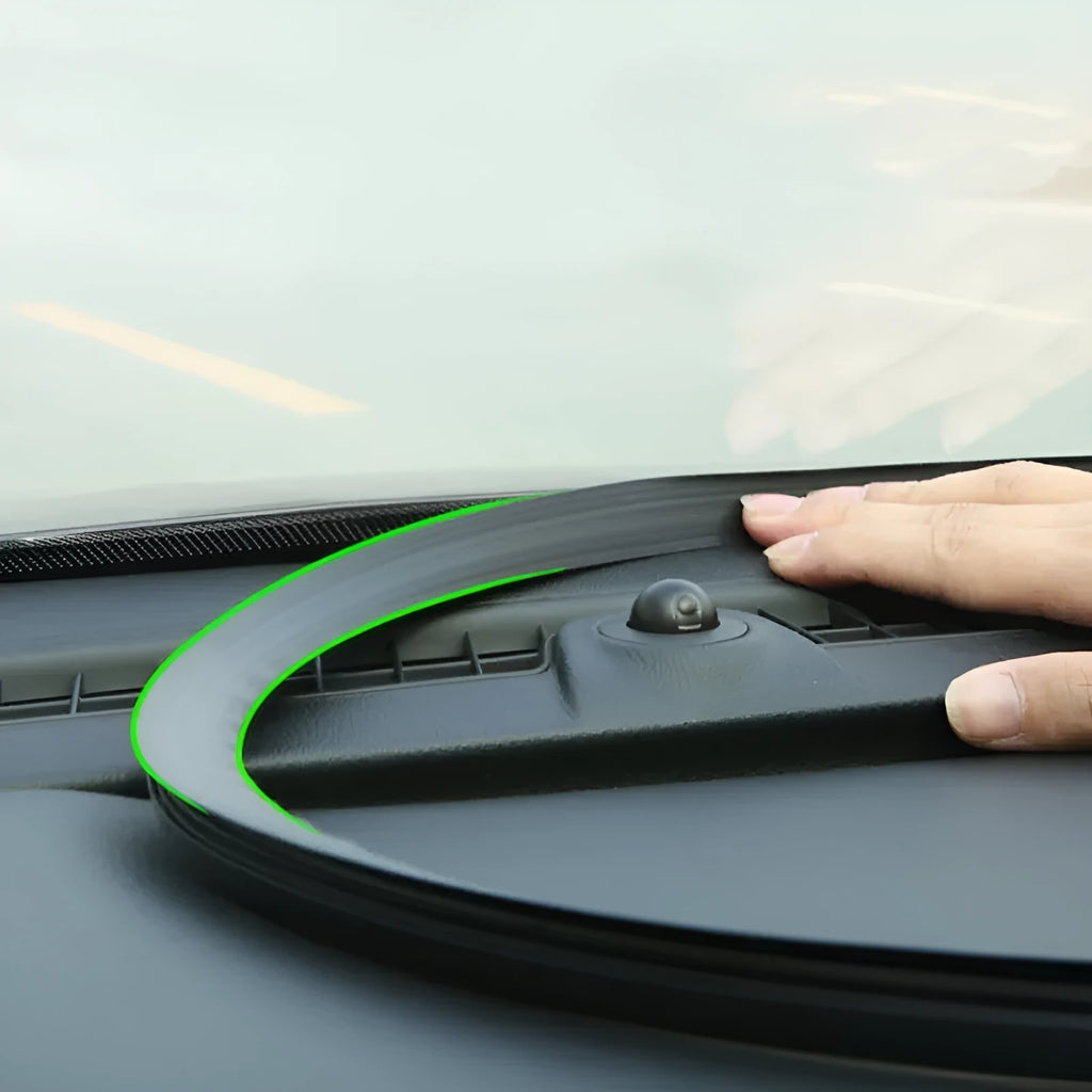 Silicone dashboard soundproof seal strip for Mitsubishi Outlander, 1.6 metres long.