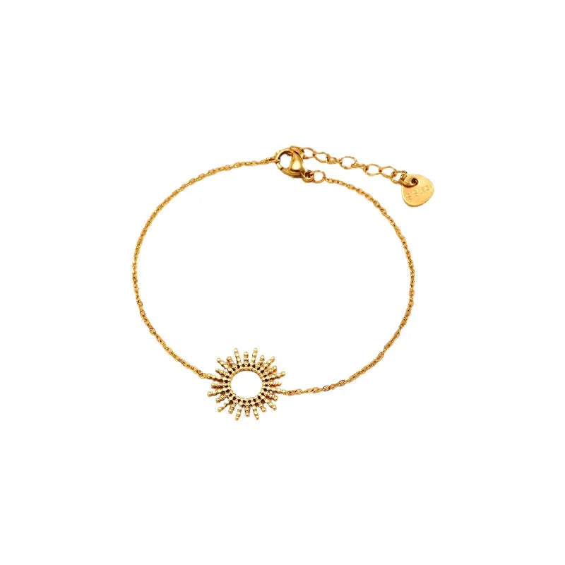 Sunflower yellow gold jewellery set with geometric chain necklace and bracelet