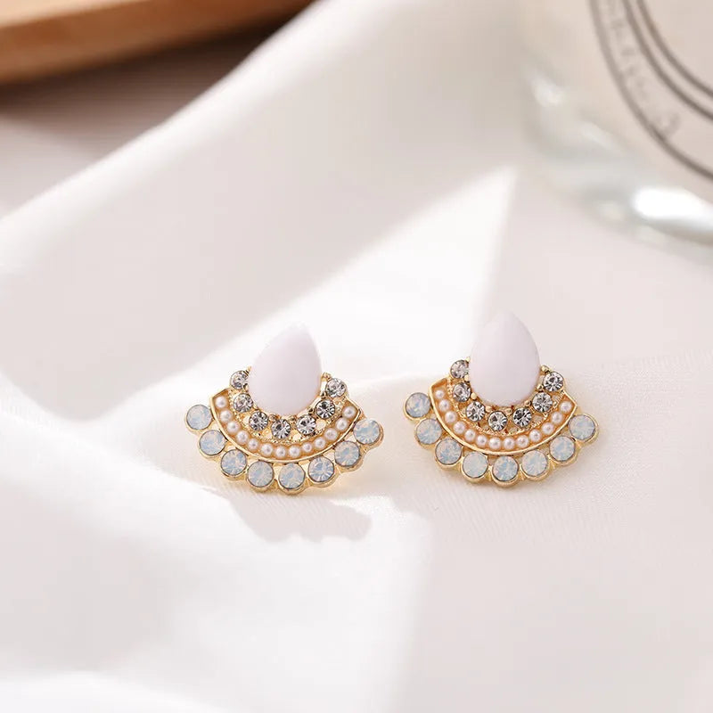 Women's retro fan-shaped opal rhinestone earrings with electroplated silver finish