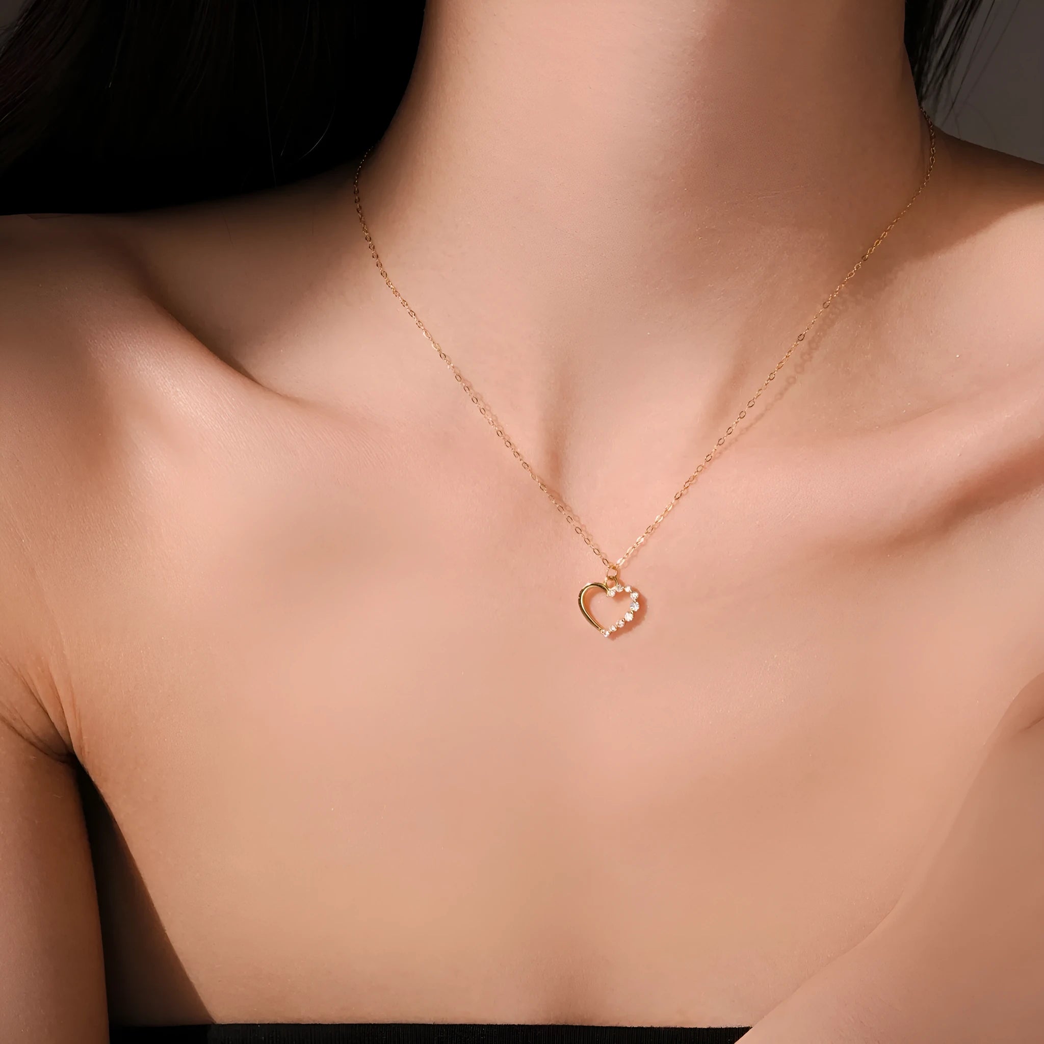 S925 sterling silver hollow heart necklace in gold or platinum colour option