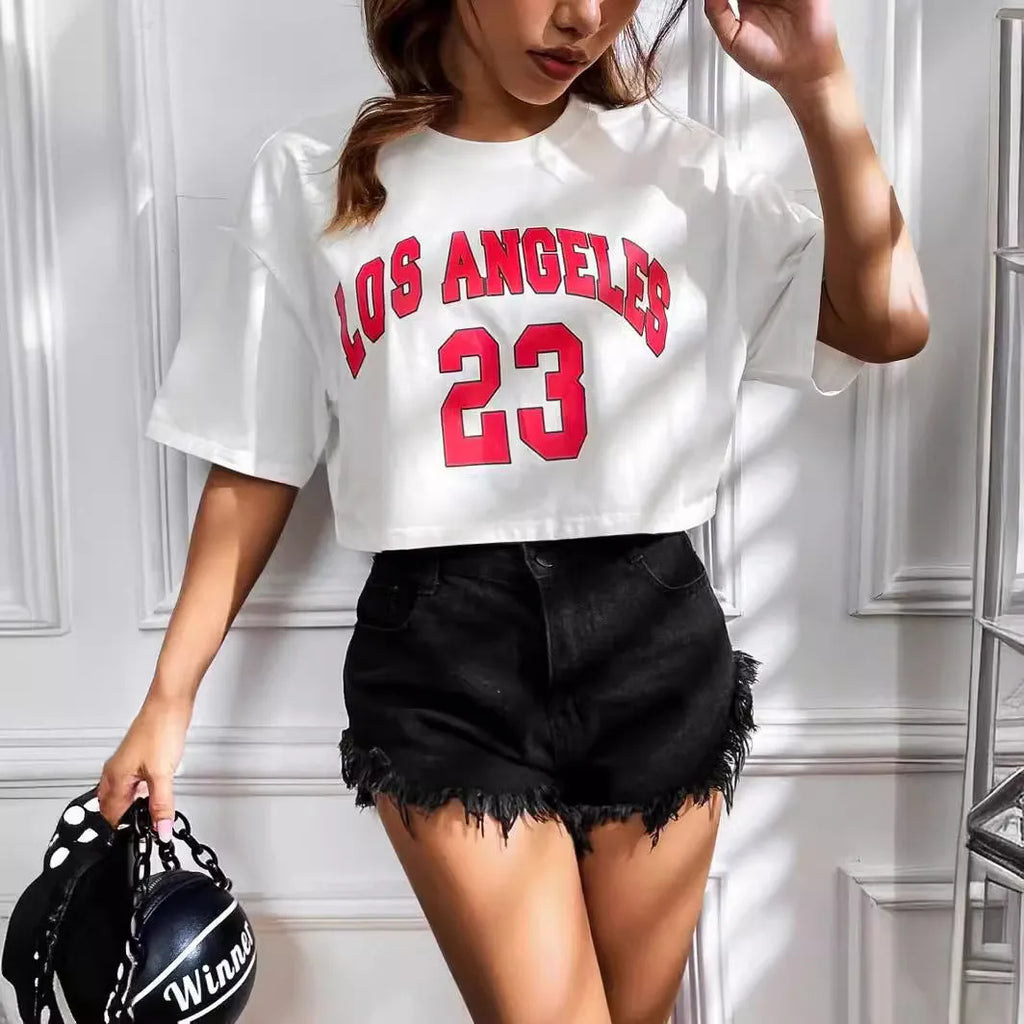 Personalised black cotton T-shirt with white English letters and exposed navel design