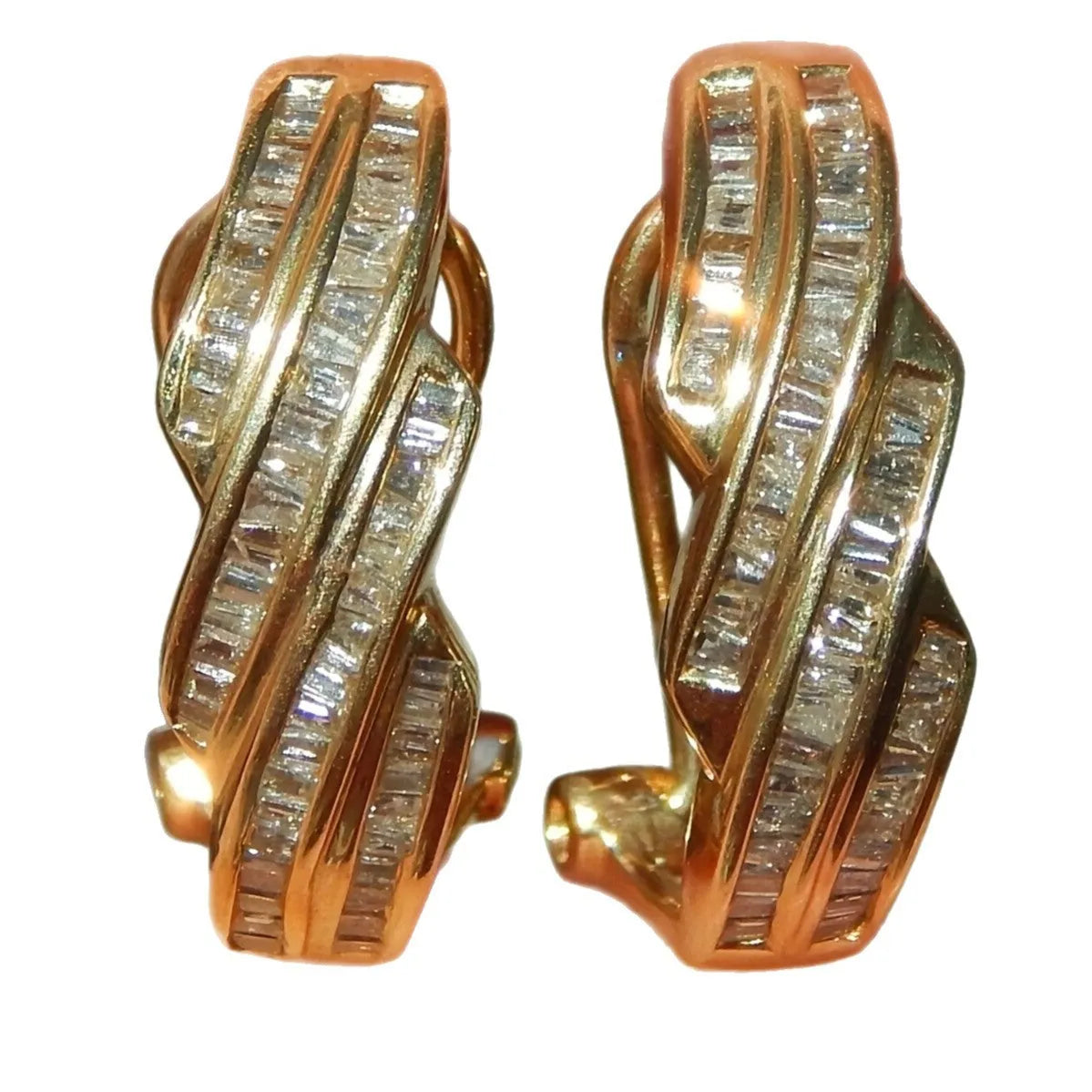 Gold geometric earrings with circular details made from solid copper