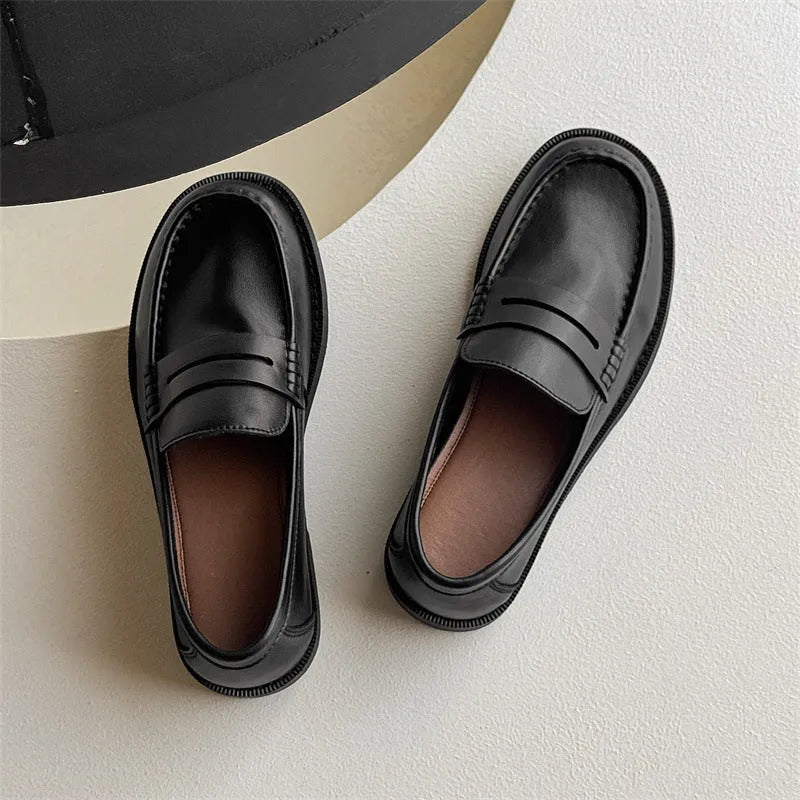 A pair of men's slip-on casual shoes in microfiber, shown in one of four colours: black, beige, apricot, or brown.