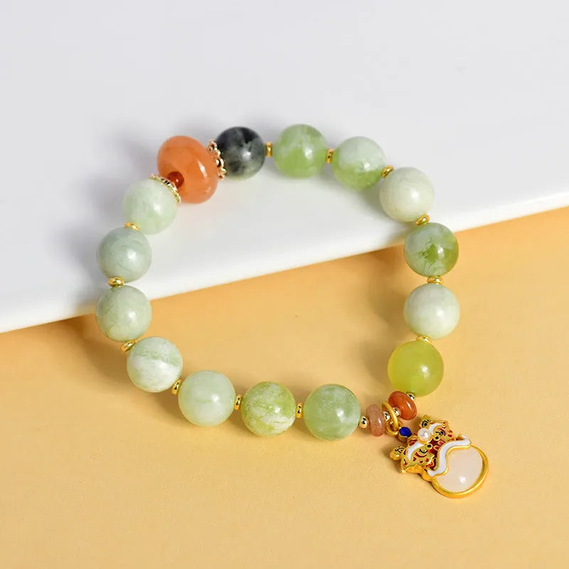 Green milk-in-water jade bracelet with 10mm geometric beads in retro style