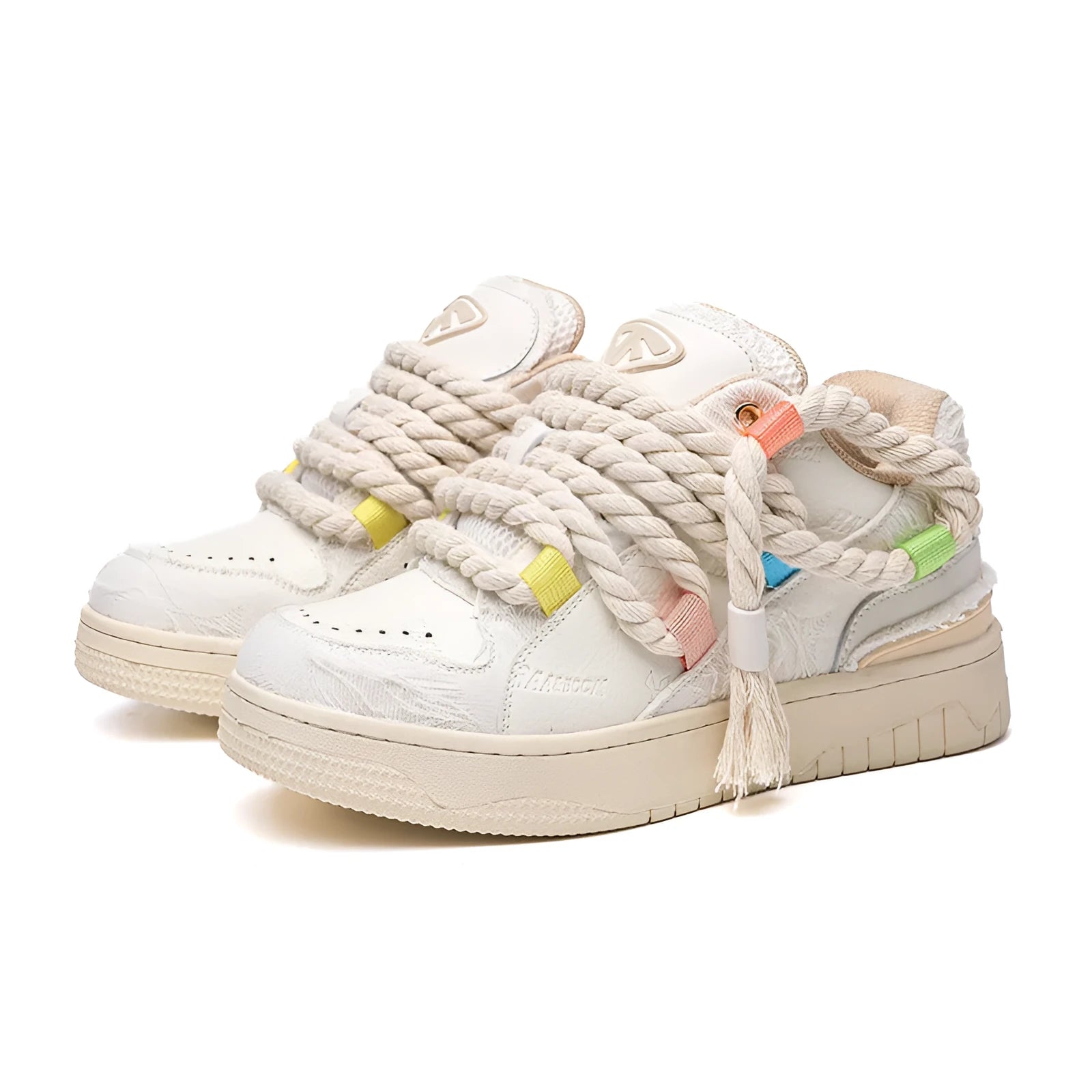 Creamy white retro skate shoes with old damage lace design and low-top platform construction