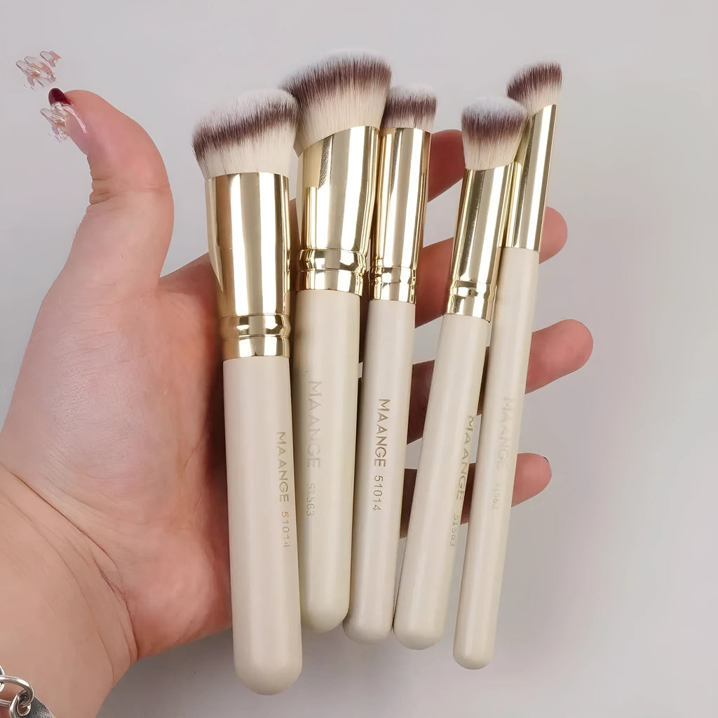 MAANGE five-piece apricot coloured makeup brush set featuring an angled blush brush on a white background.
