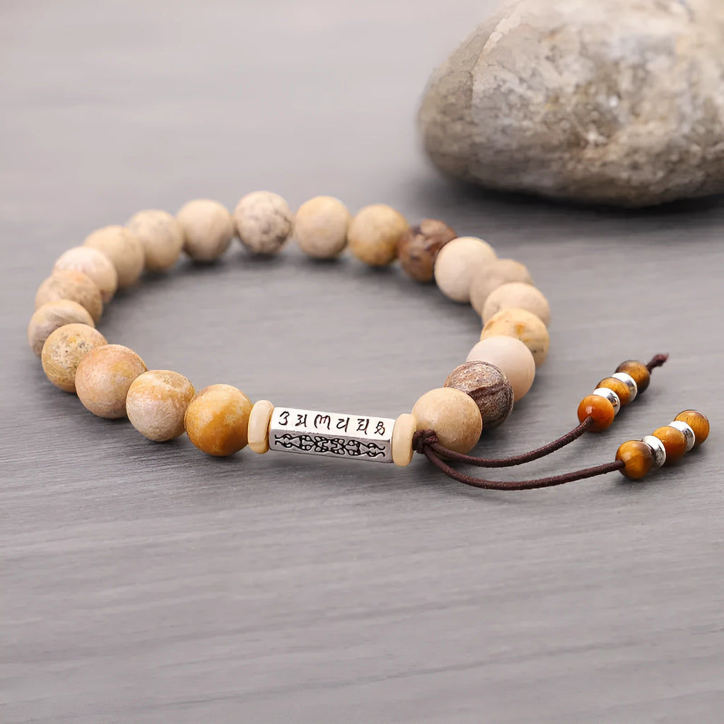 Wood colour handmade stone bead bracelet with European and American retro style original design