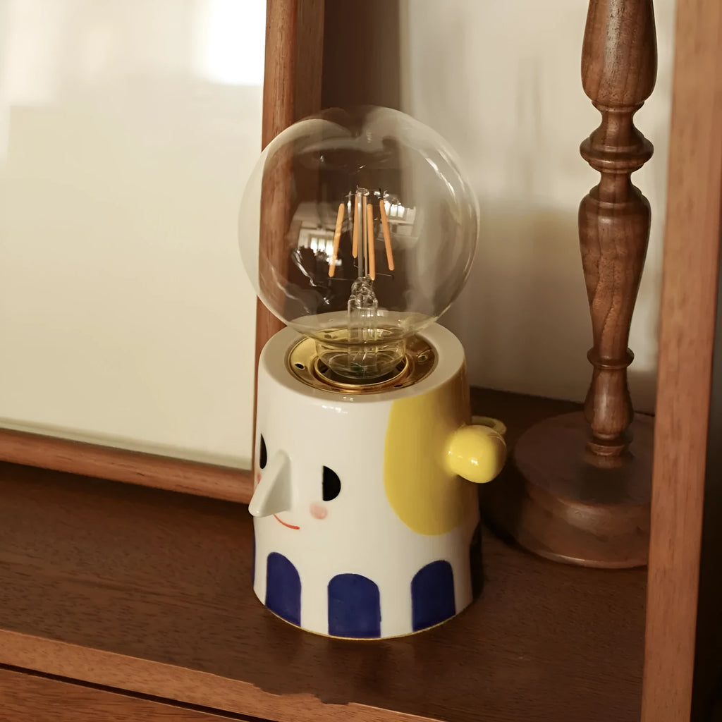 Handmade ceramic bedside lamp with ball headlight design and 220V US power specifications