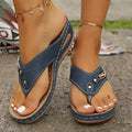 Women's retro-style casual sandals with herringbone scaffold in light brown