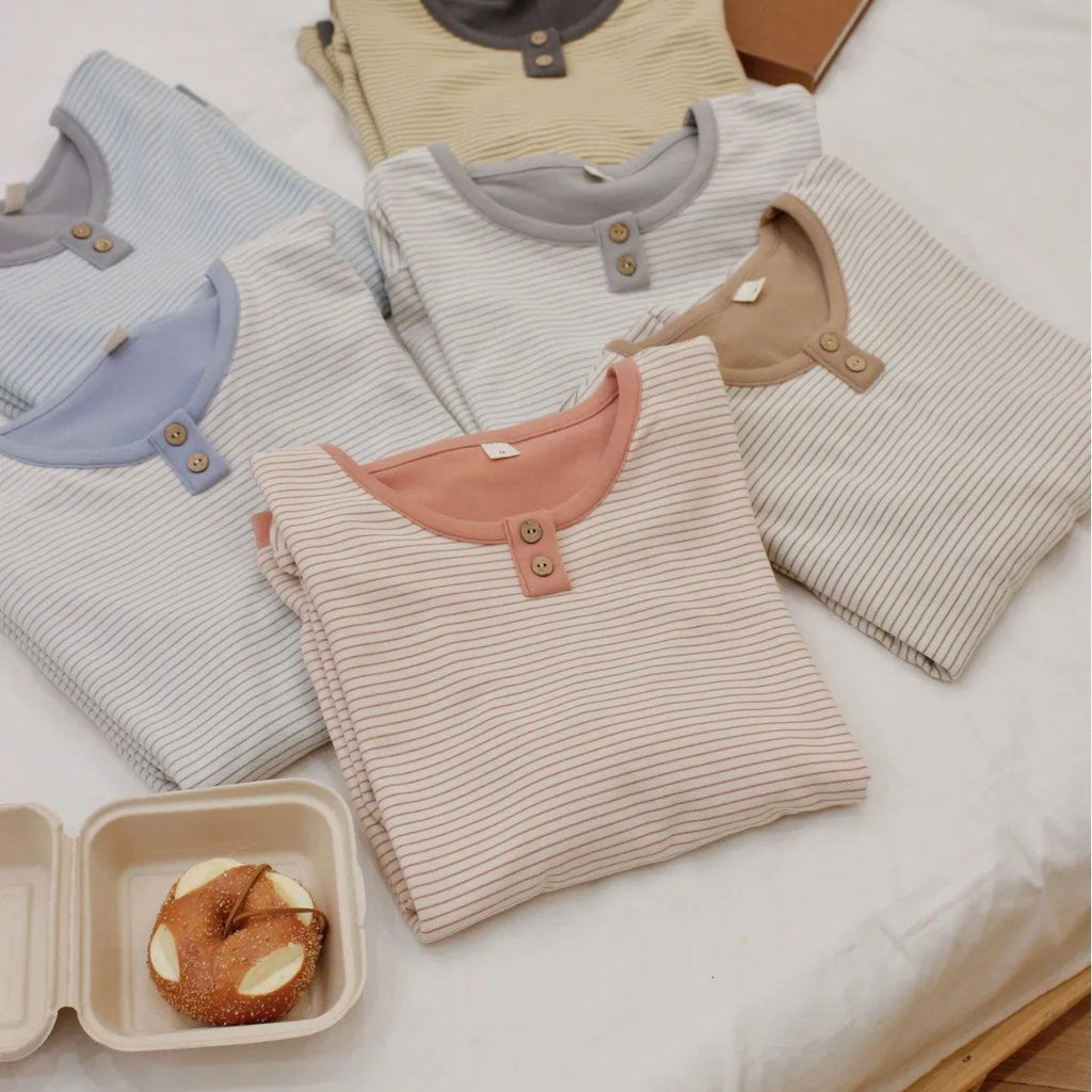 Women's de velvet round neck long-sleeved striped pyjama suit with trousers in light blue beige brown gray pink silver gray