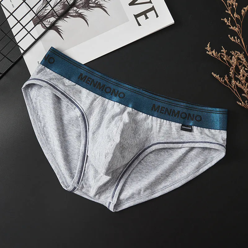 Men's cotton low waist briefs in colour block design with knit construction