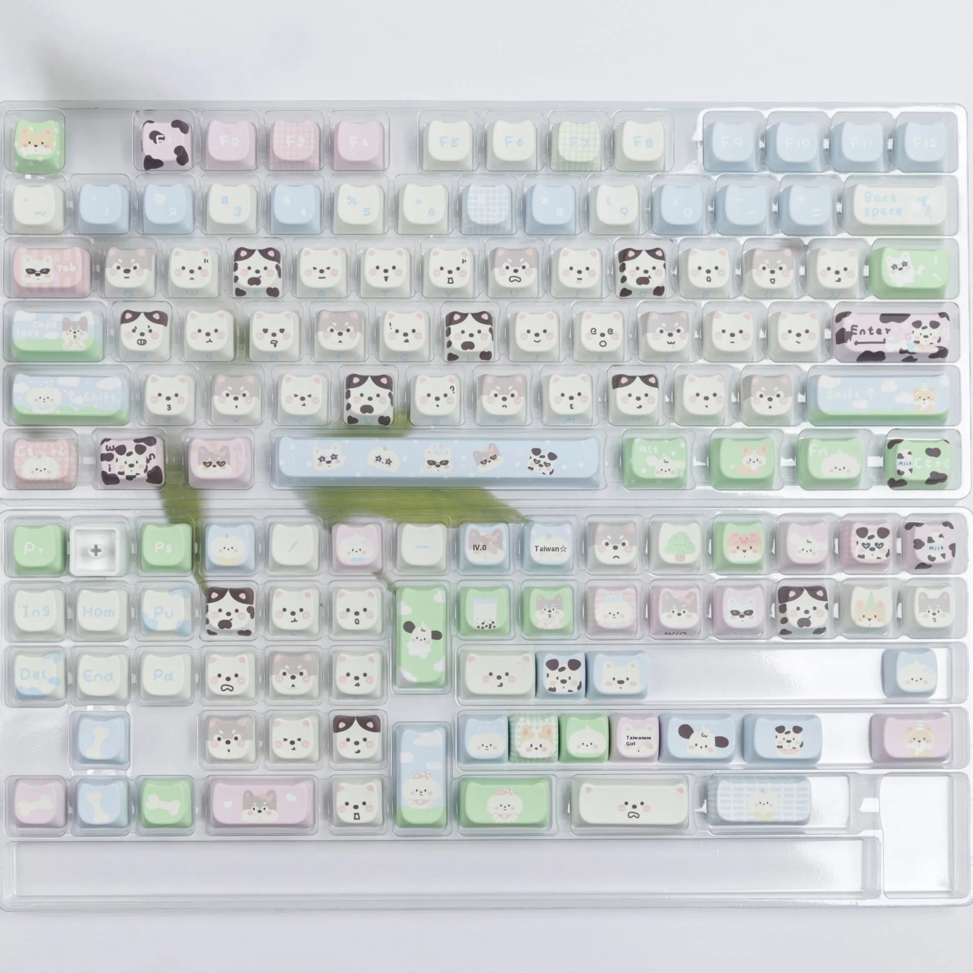 Full set of PBT sublimation keycaps with puppy design for mechanical keyboard replacement