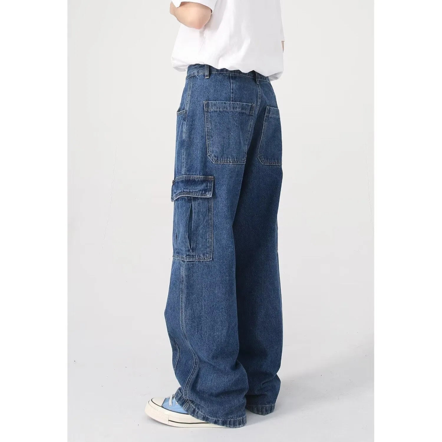 American retro loose straight leg cotton denim workwear jeans in blue with zipper fly