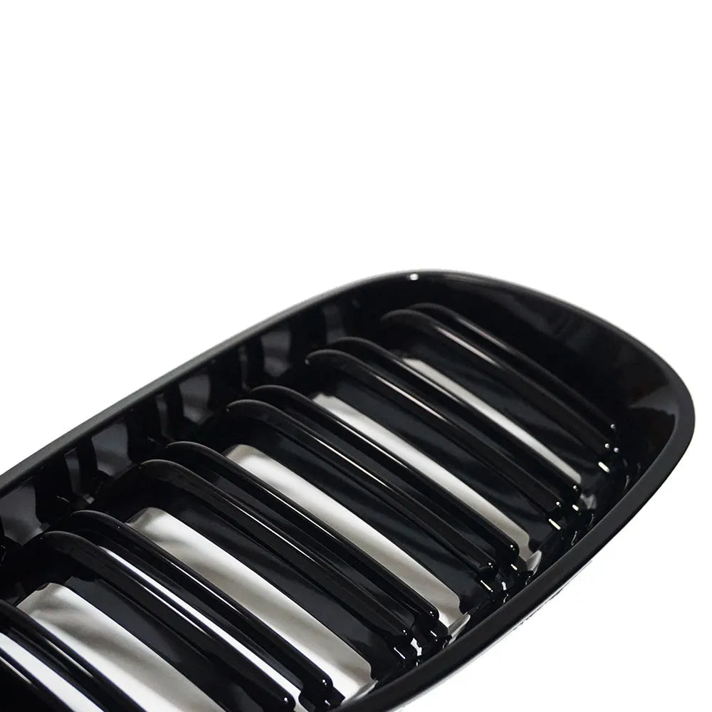 BMW 5-Series carbon fibre style front grille set for E39 E60 E66 models