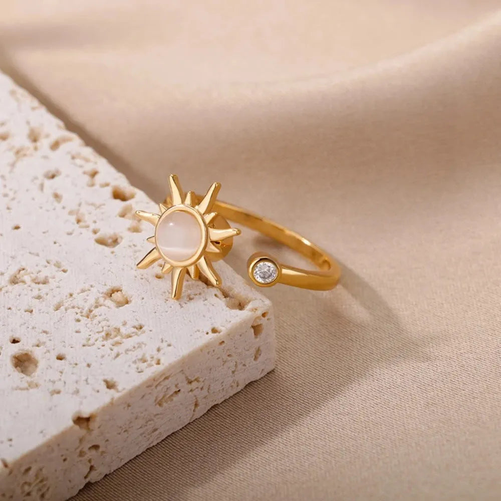 Copper decompression ring with adjustable opening in gold or platinum finish