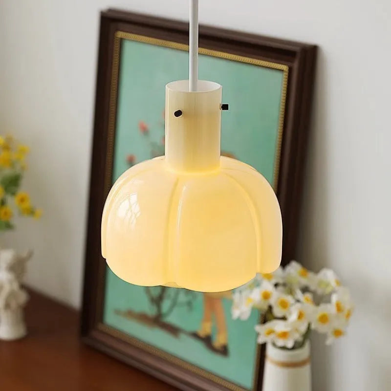Medieval-style glass bud pendant chandelier light in a choice of six colours