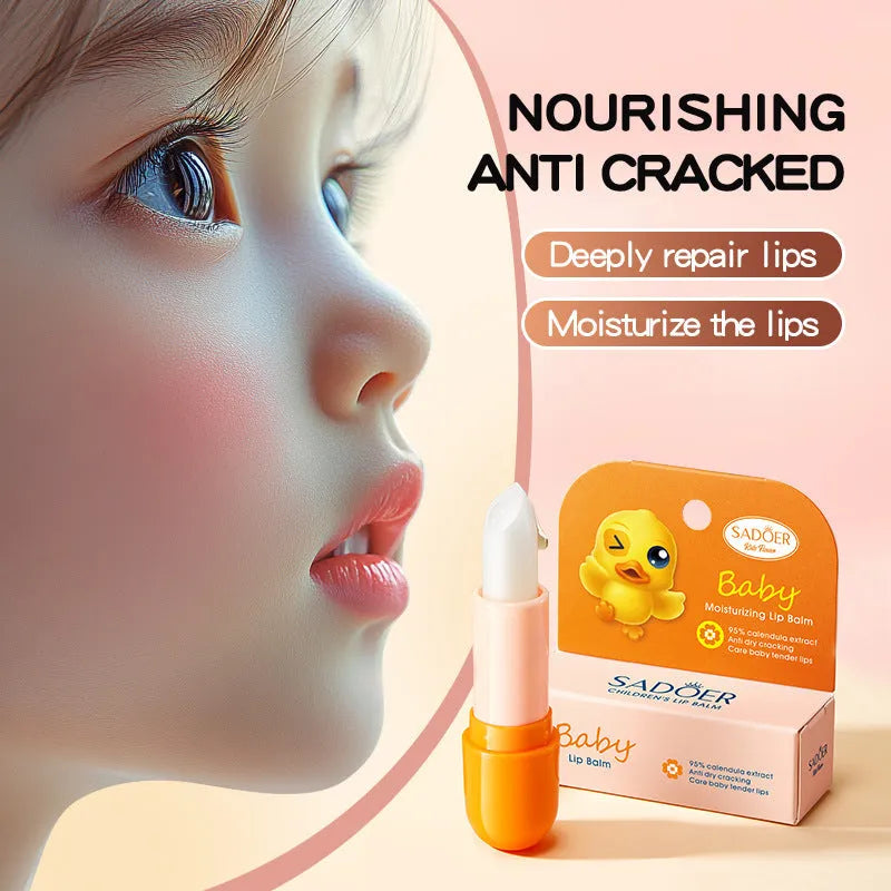 Moisturising anti-chapped lipstick with multiple formula options in standard packaging