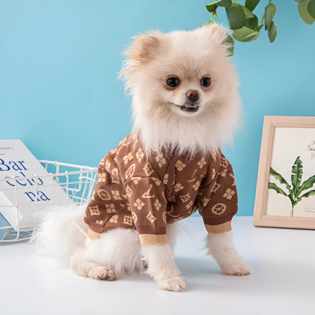Wool dog sweater for autumn and winter wear in monochrome or two-tone colours