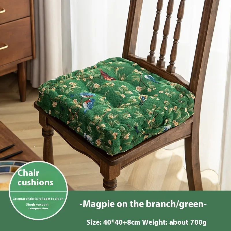 American dining chair cushion 40x40cm with thick PP cotton filler in floral apricot pattern