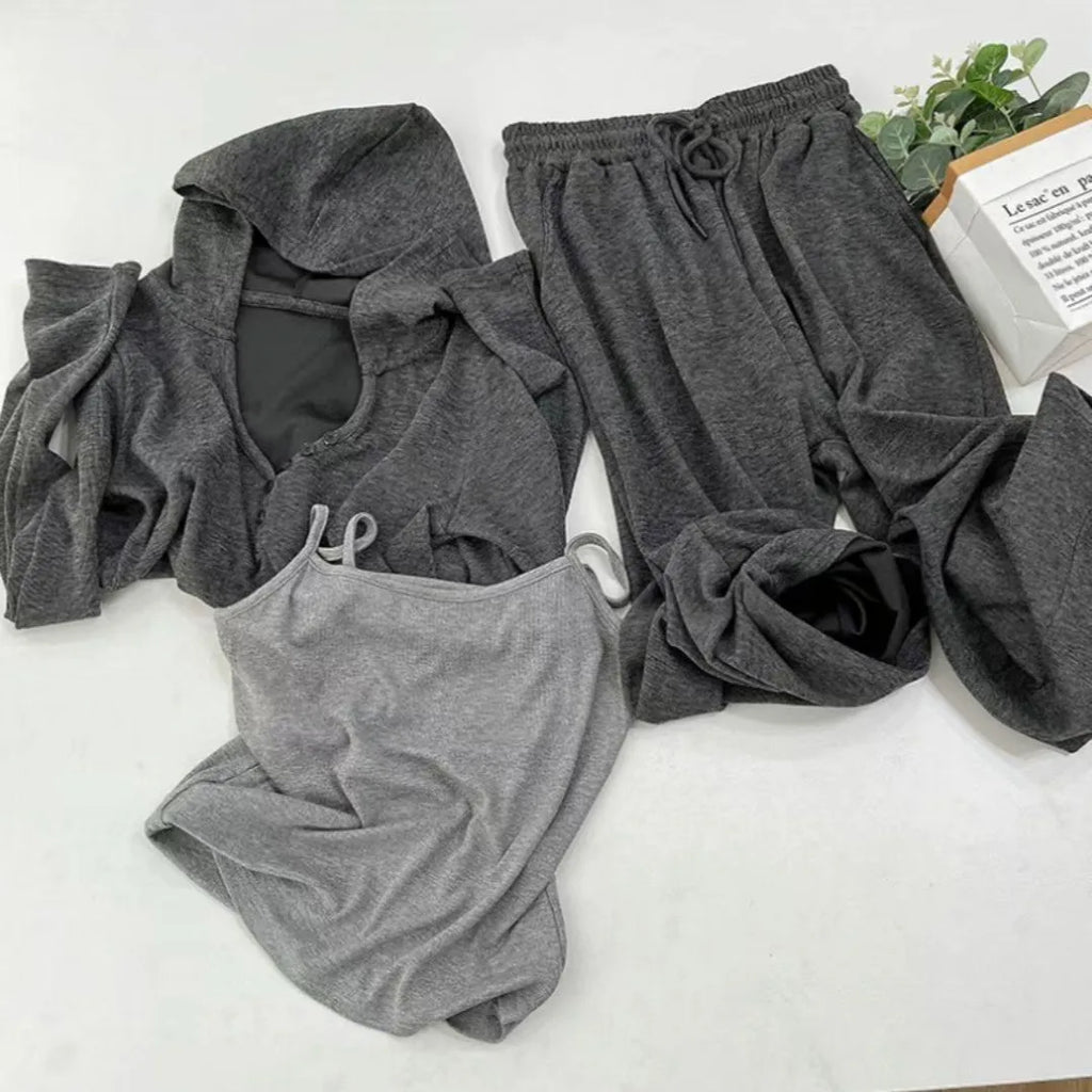 Women's gray casual sports suit with princess sleeves top, shorts, and vest, available in sizes L to 4XL