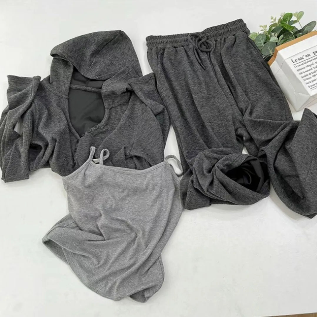 Women's gray casual sports suit with princess sleeves top, shorts, and vest, available in sizes L to 4XL