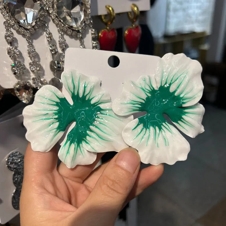 Alloy flower stud earrings with oil-spot glaze finish in European pastoral style