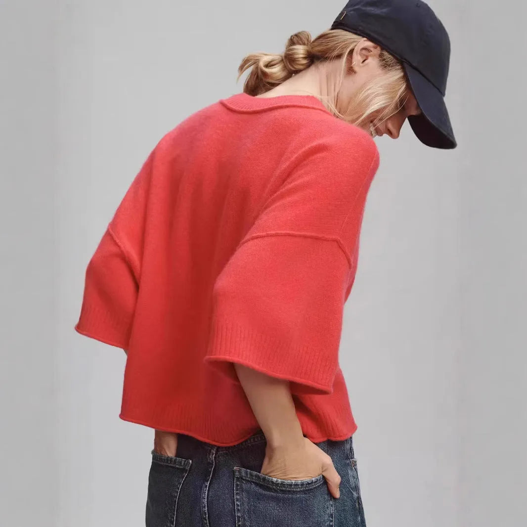 Red or white viscose fibre t-shirt with exposed navel design, available in sizes S to XXXL