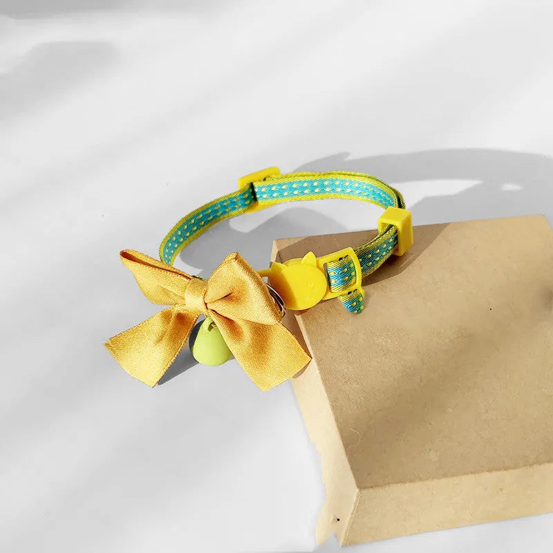 Cute cat bow tie collar with bell in eight colours – orange, pink, purple, navy blue, powder blue, yellow, green – adjustable size