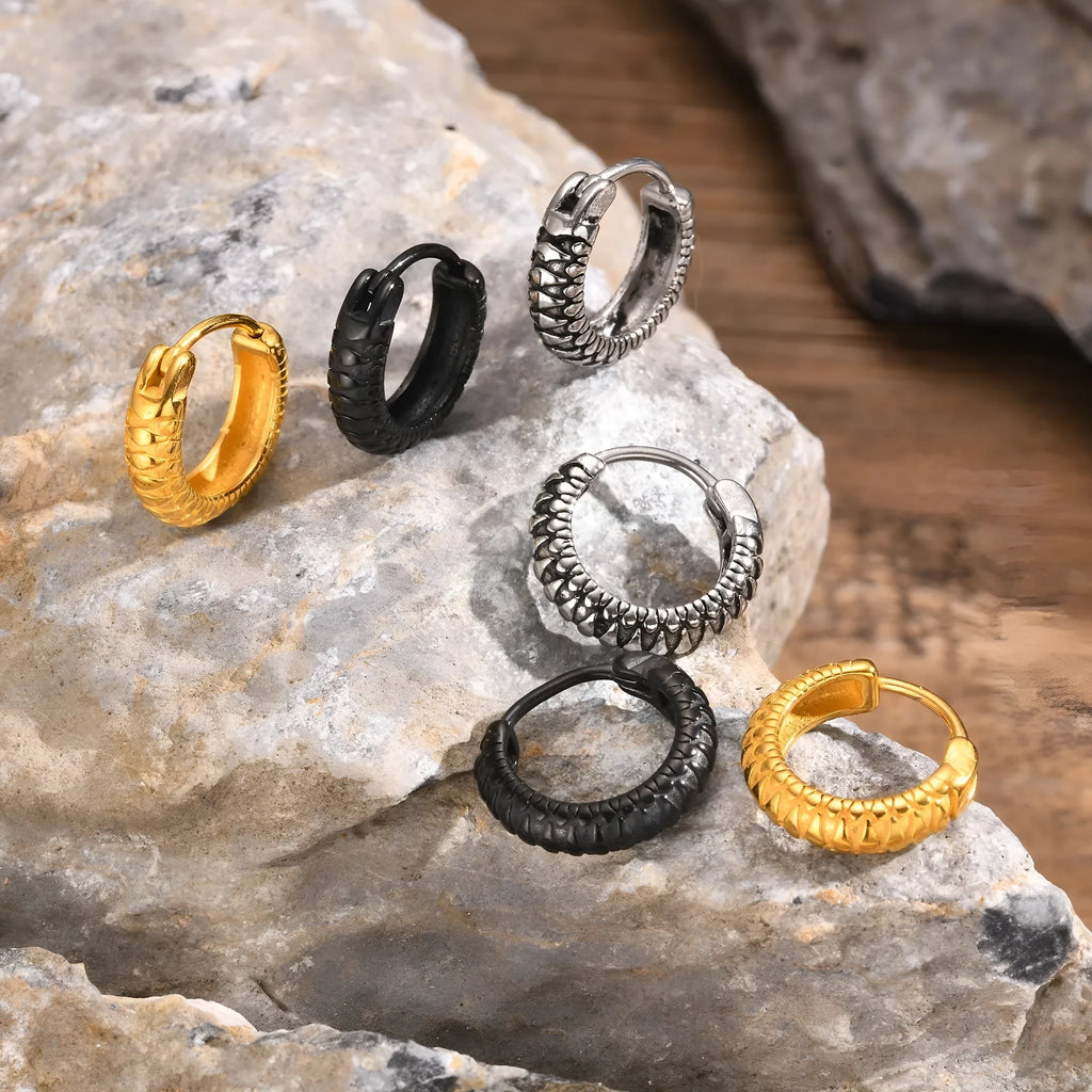 Stainless steel snake pattern hip hop ear rings in black and gold minimalist design