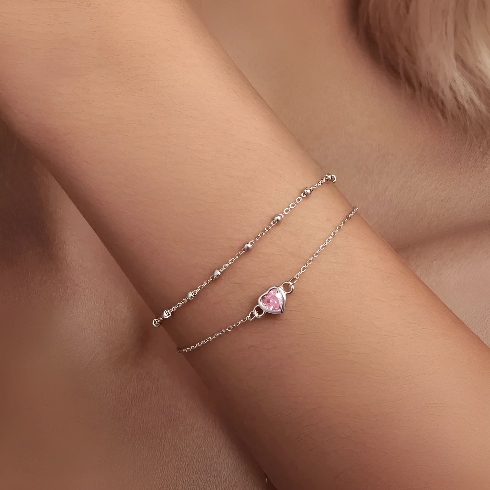 Sweet girlish style 925 sterling silver bracelet with heart pendant on adjustable chain.