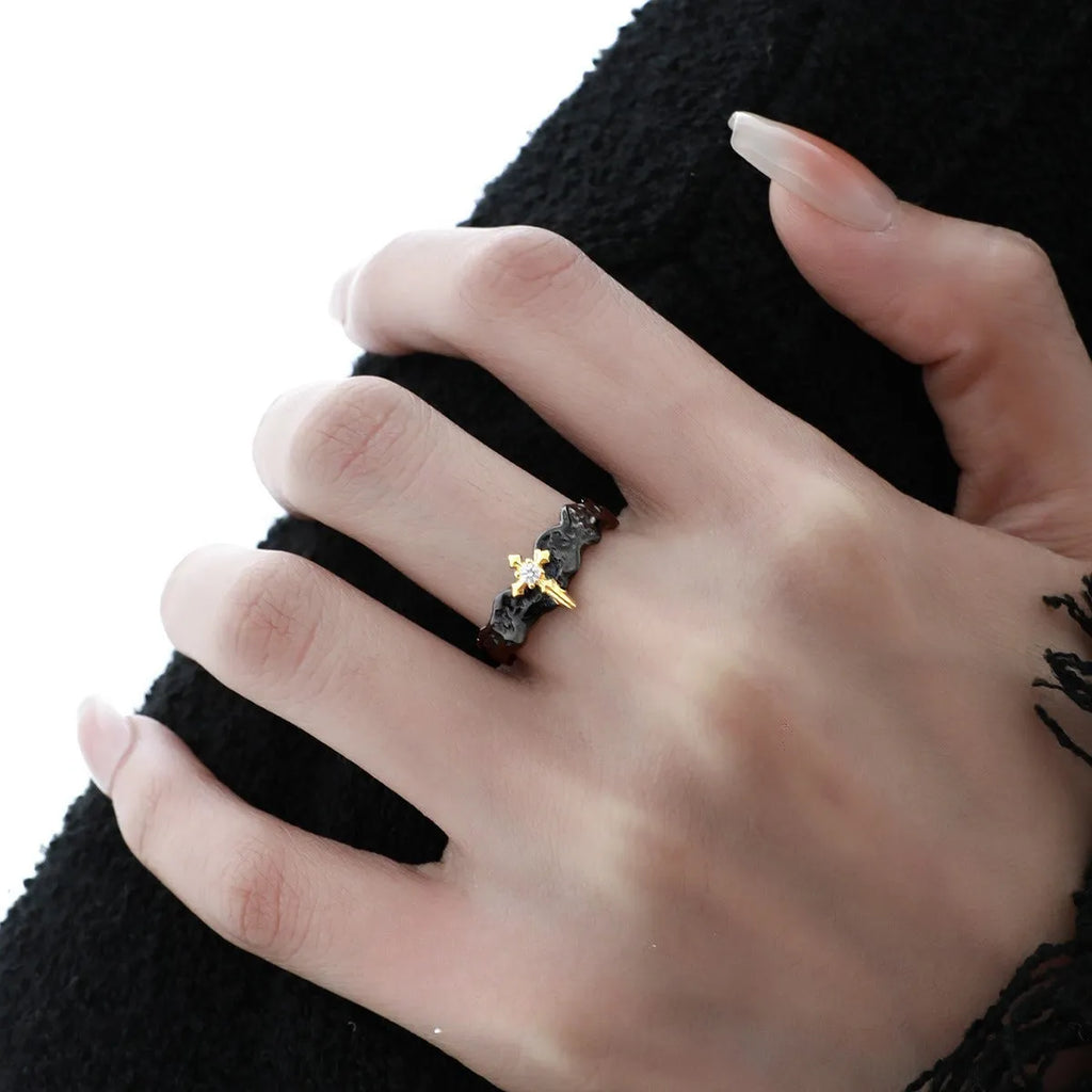 Princess Knight silver couple ring with adjustable opening in white gold or black gold colour