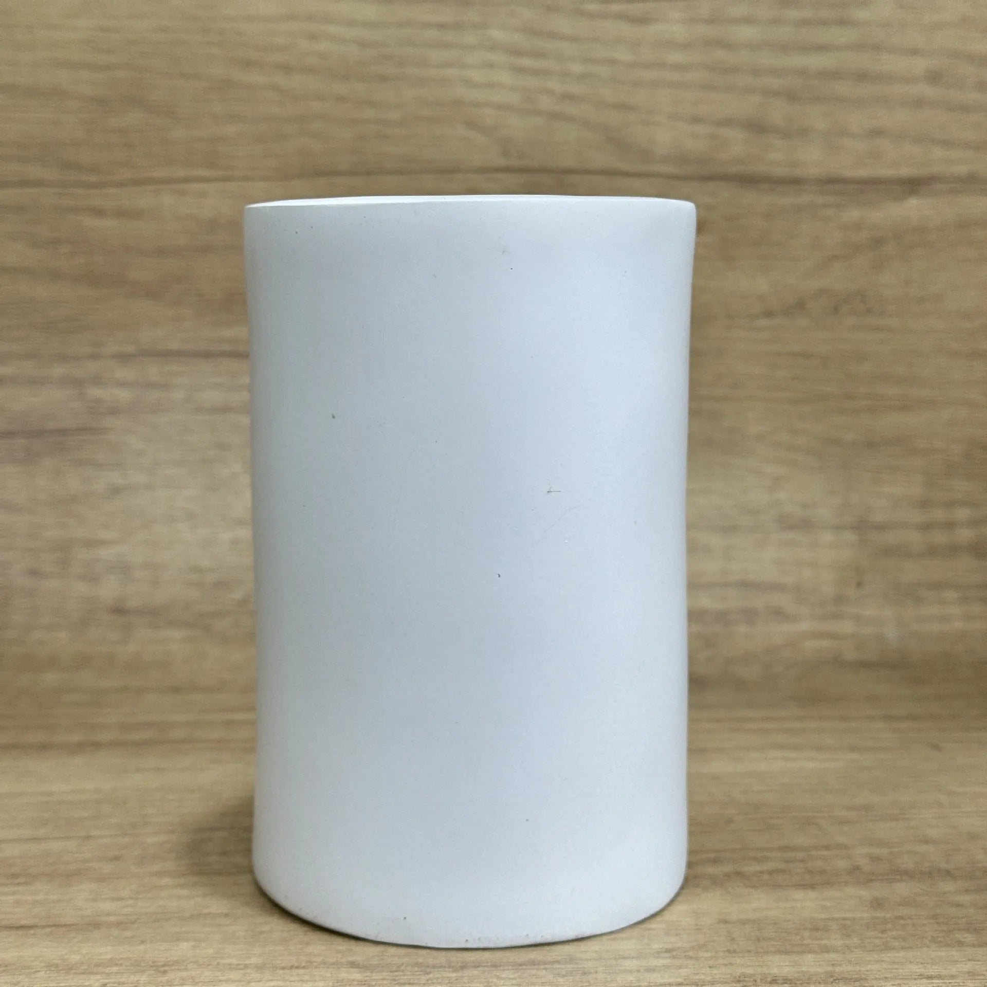 Colourful resin tissue box cover with American style decoration on desk