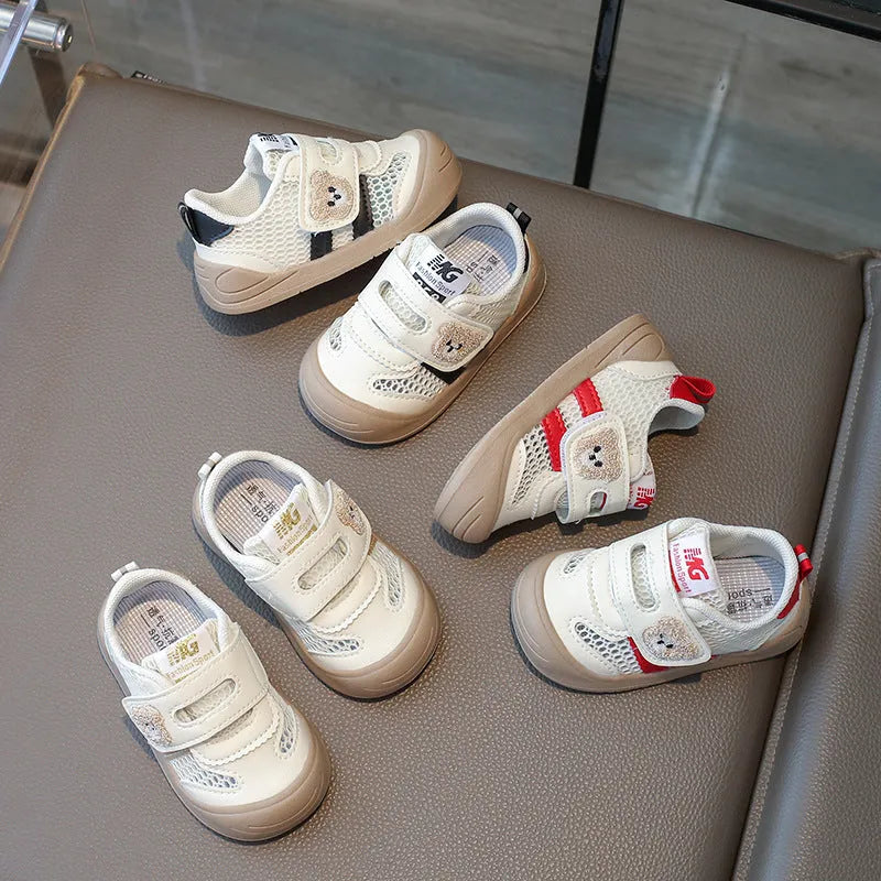 Children's breathable mesh shoes with animal pattern and Velcro fastening, available in black