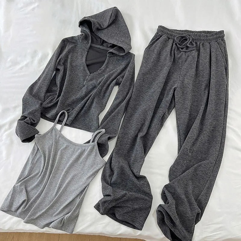 Women's gray casual sports suit with princess sleeves top, shorts, and vest, available in sizes L to 4XL