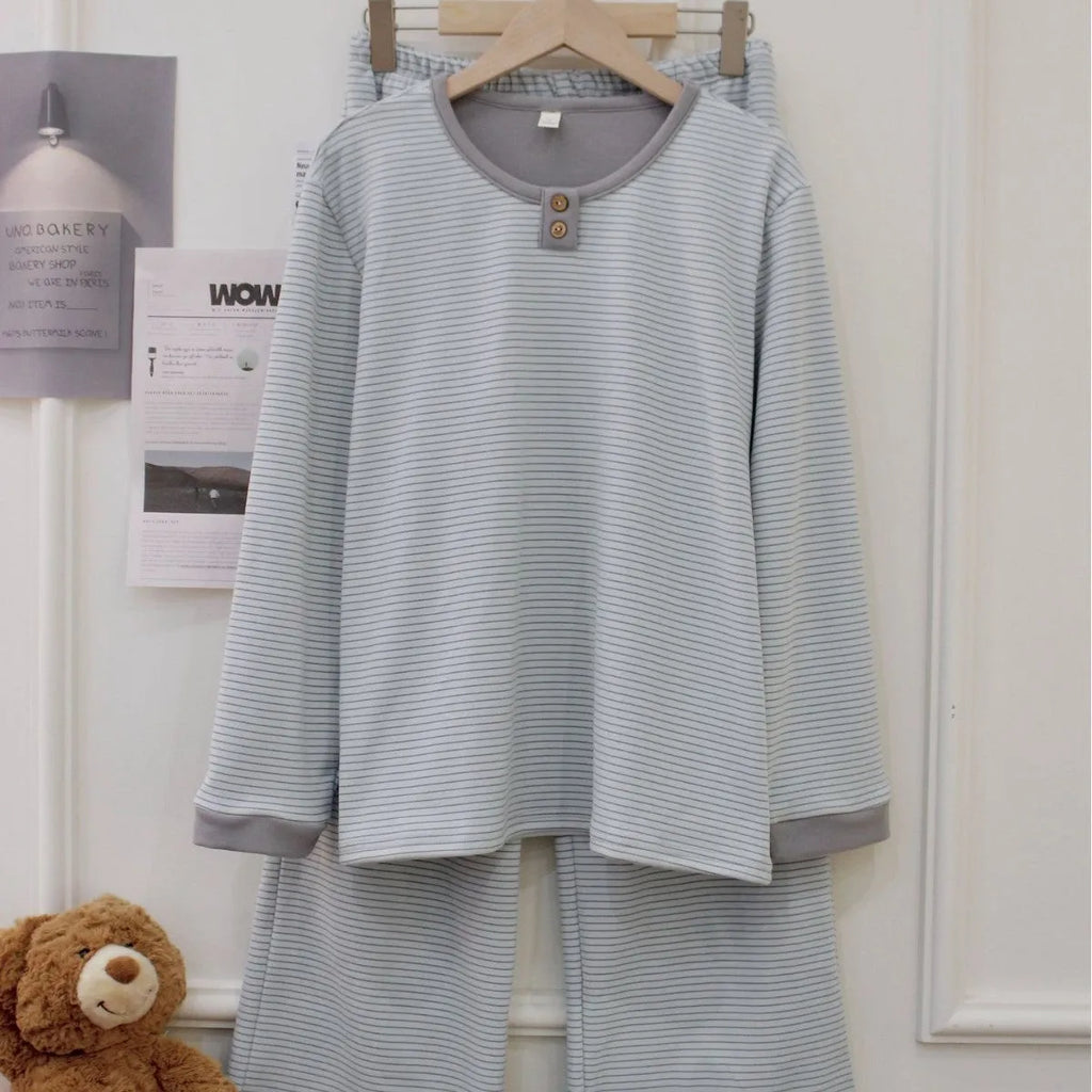 Women's de velvet round neck long-sleeved striped pyjama suit with trousers in light blue beige brown gray pink silver gray